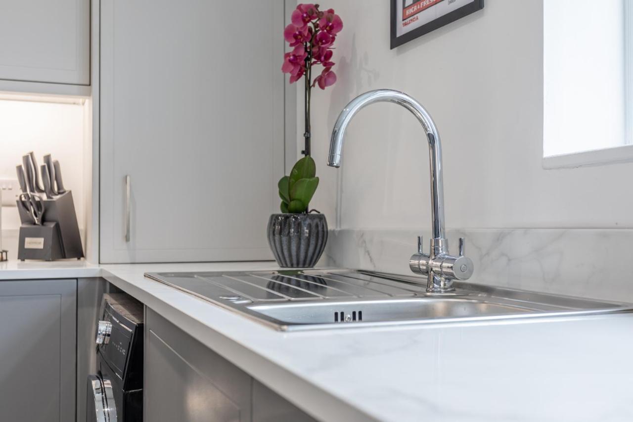 فيلا Luxury Edwardian Townhouse In بلفاست المظهر الخارجي الصورة